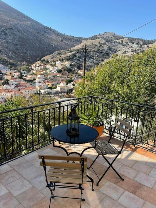 Maison Avec Terrasses Et Vues Symi Exterior foto