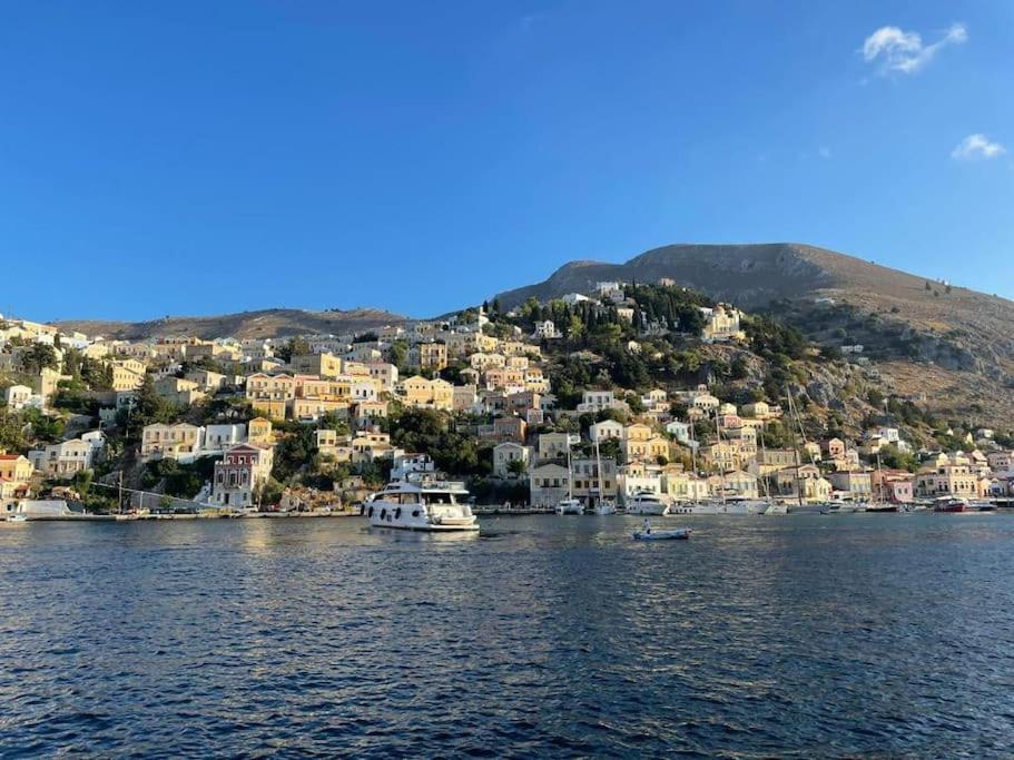 Maison Avec Terrasses Et Vues Symi Exterior foto