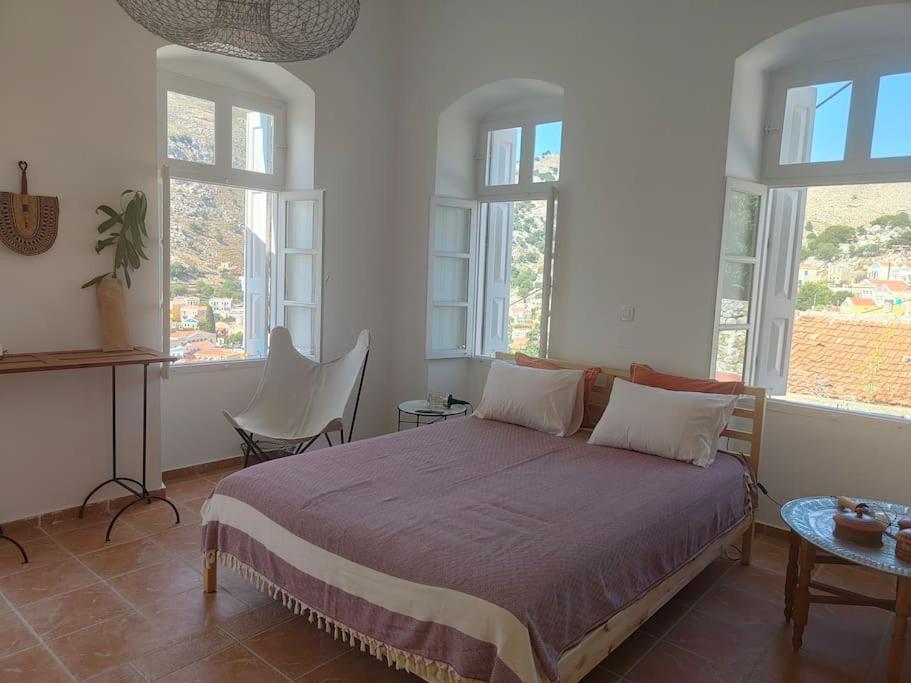 Maison Avec Terrasses Et Vues Symi Exterior foto